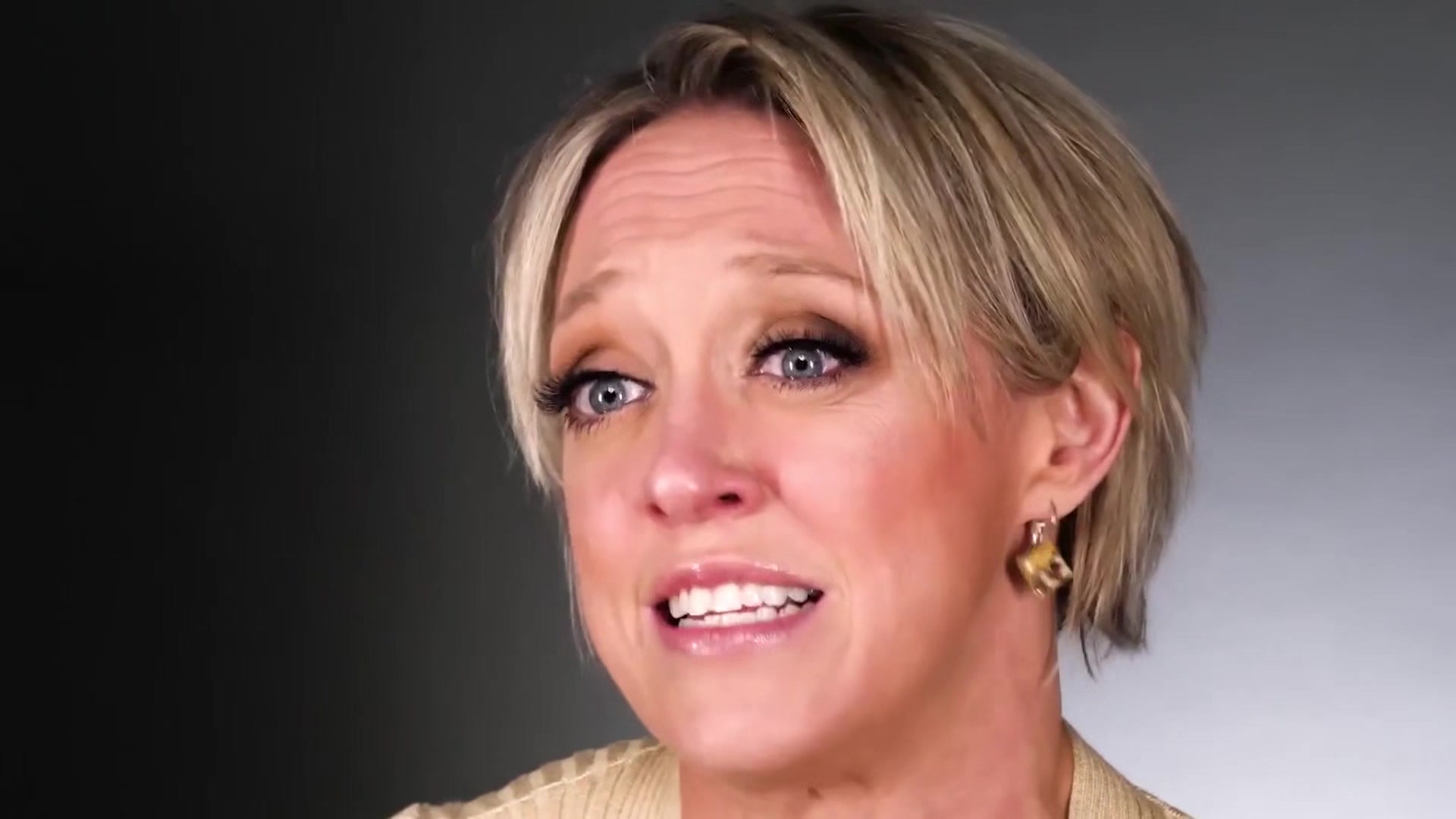 YOU NEED TO SEE THIS - how women Orgasm with Dee Williams