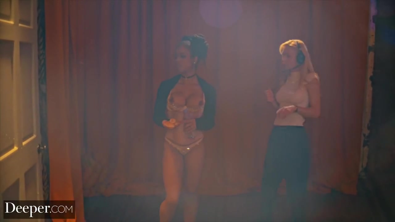 Burlesque Dancer Kira Gets Creampied At Afterparty