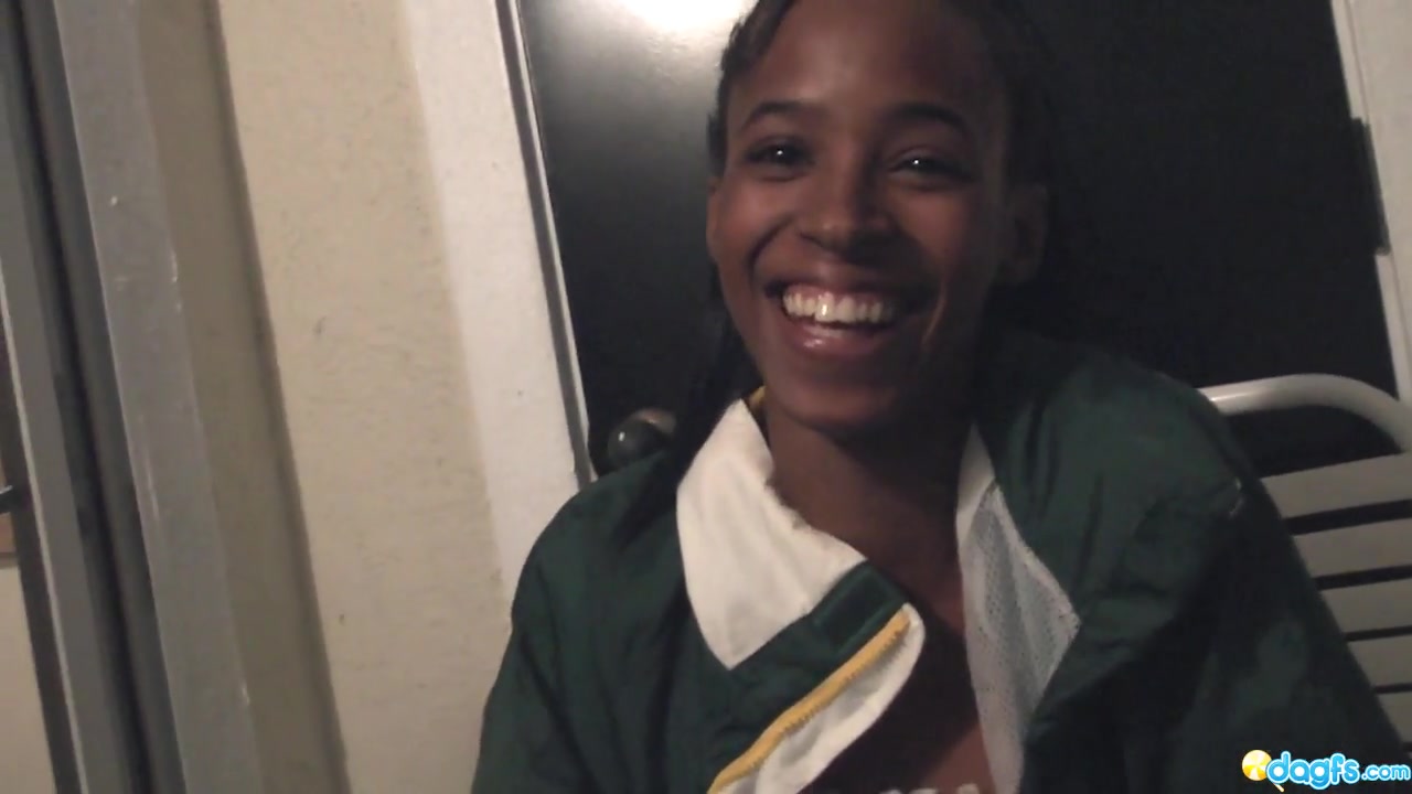 Black Gf Stephine Nasty Deepthroating - DaGFs