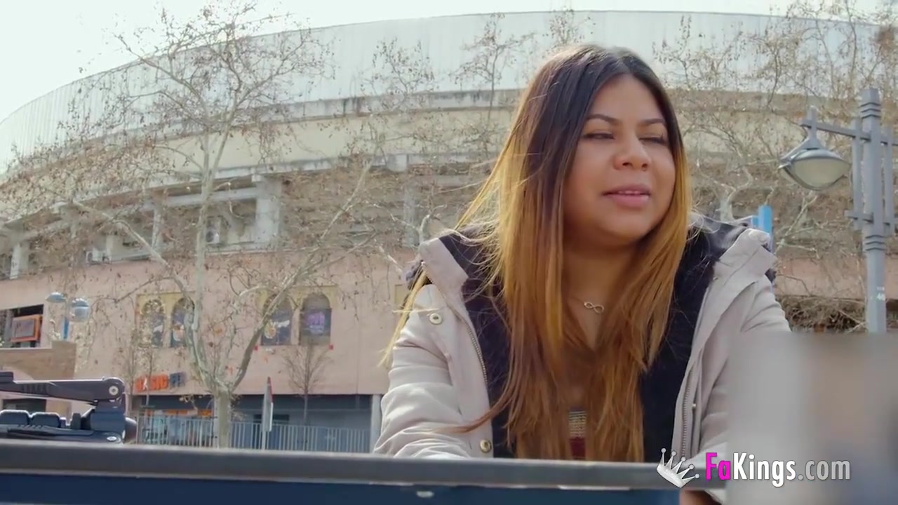 Amazing Chubby Beauty Shows Us She Loves Showing Herself In Public