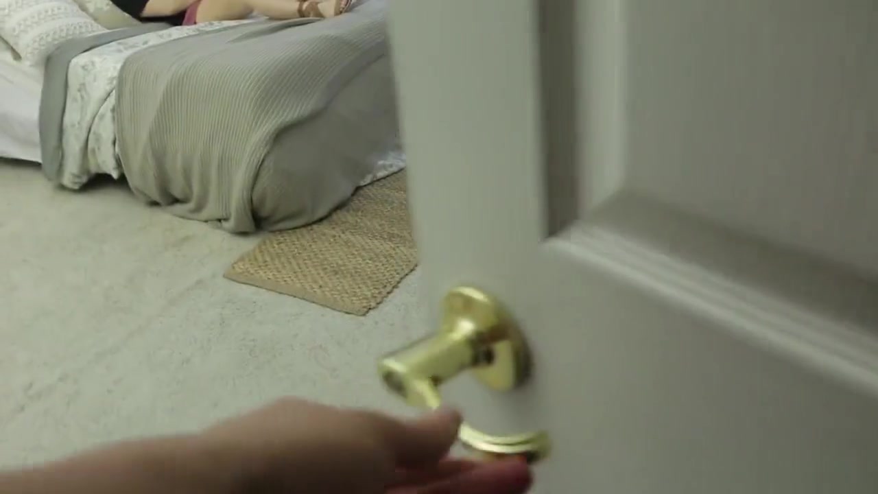 Balls Deep In Nubile Cutie Stepsis Velvet Rain