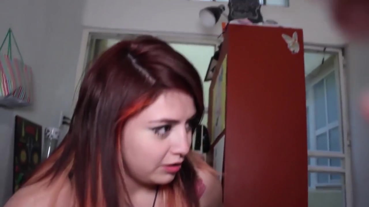 Beautiful Redhead Starts Sucking A Penis To Make It Erect