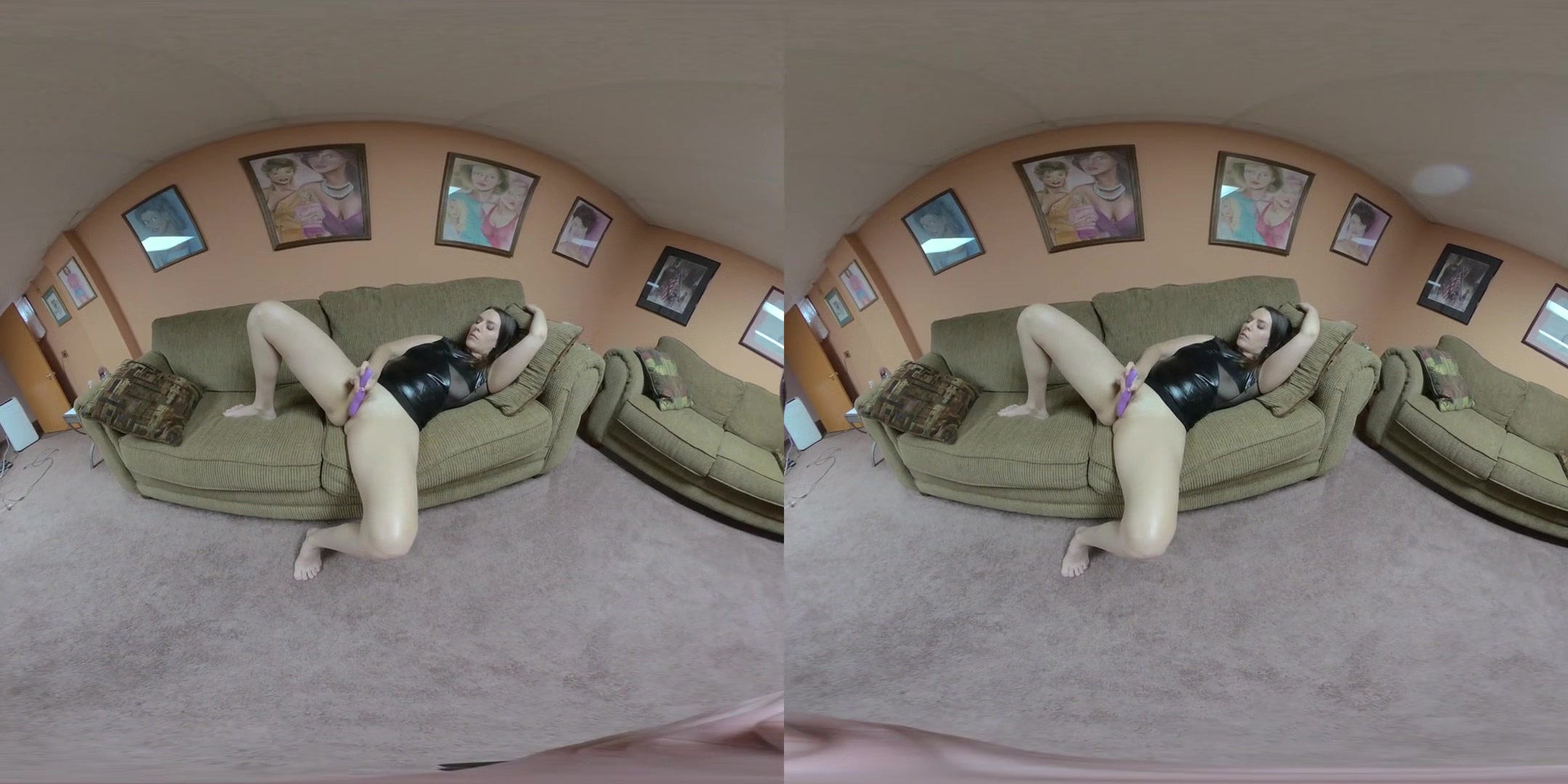 Alisha Adams Is Getting Off with Her Purple Vibrator - Amateur Solo Masturbation on the Couch Voyeur