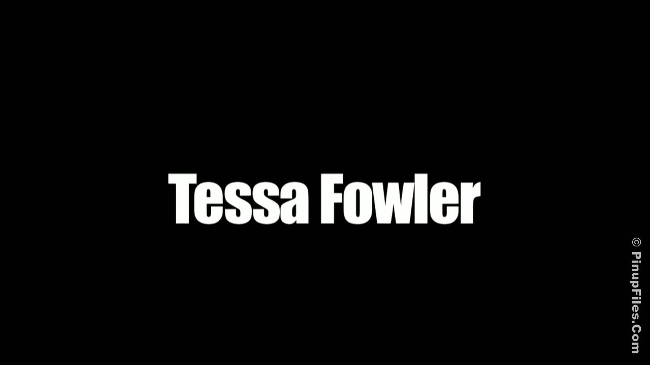 Tessa Fowler - Christmas is Coming 1