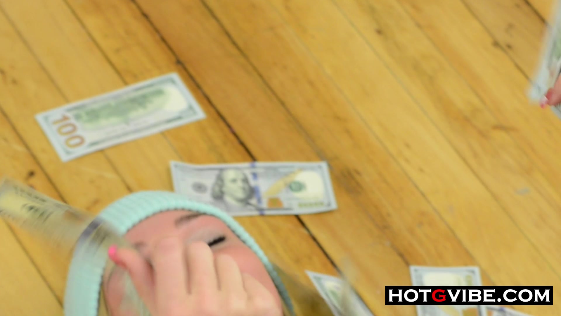 Kendra Sunderland Day In The Life Behind The Scenes