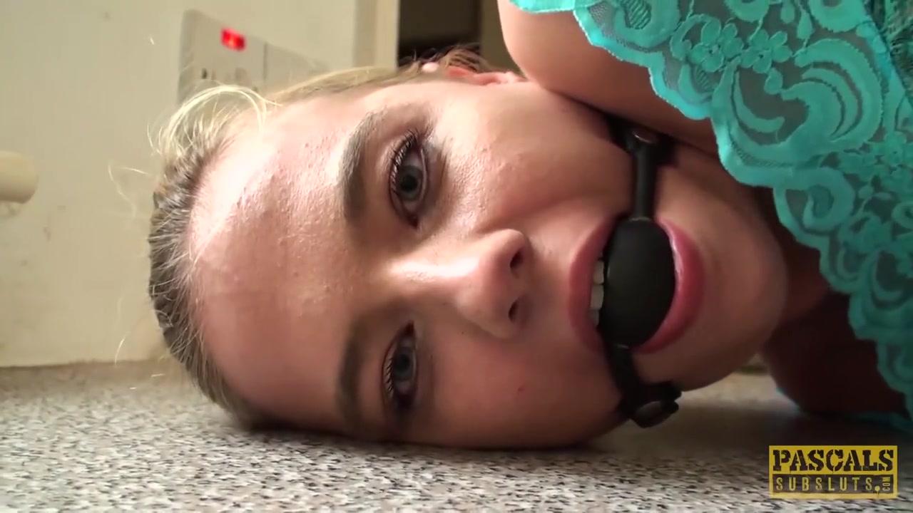 Bound subslut Ivey Passion dominated before lush facial