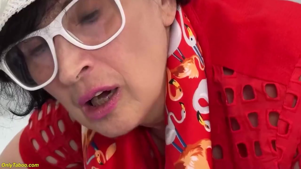 Big Boob 73 Years Old Granny Bbc Ass Fucked