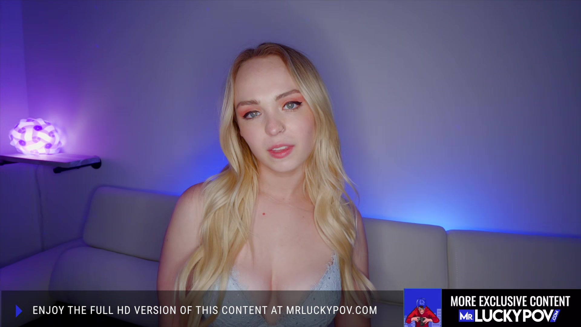 Kinky Cutie Lilly Bell
