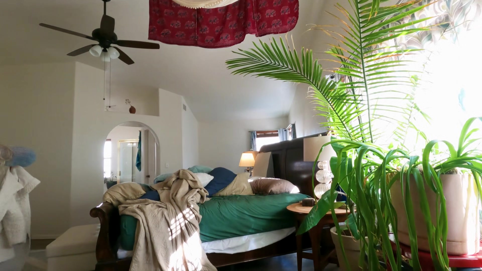 Stepmom Fucks Stepson So They Can Share A Bed On Vacation