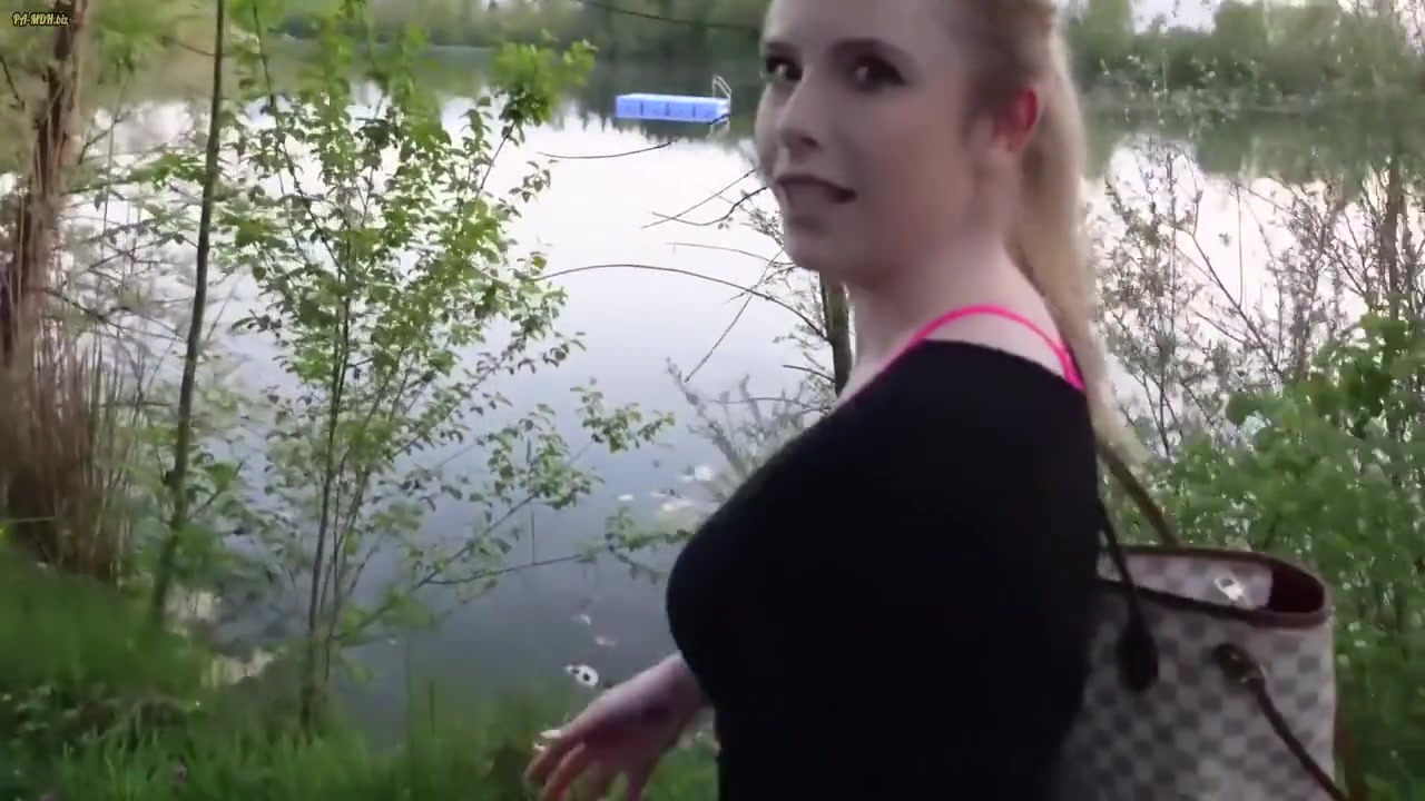 Mia Adler - Seeparty-fick - Angequatscht Durchgefickt U