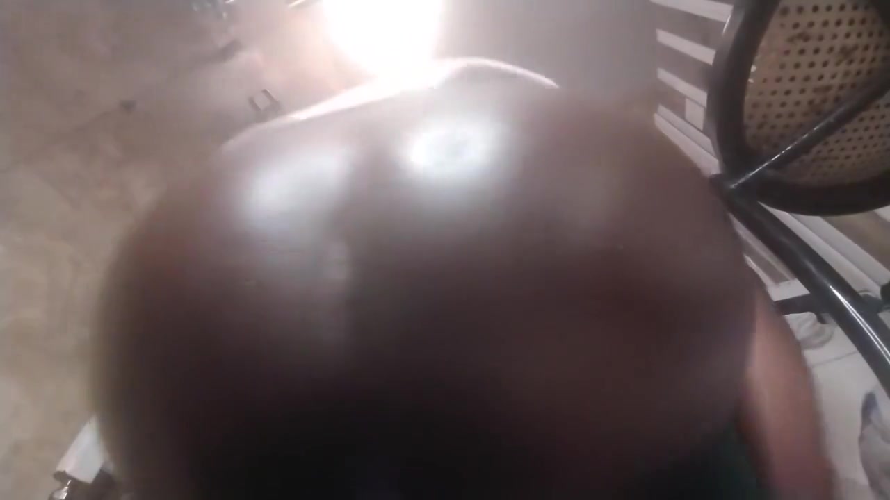 Bubblebutt Rides Horse Dildo