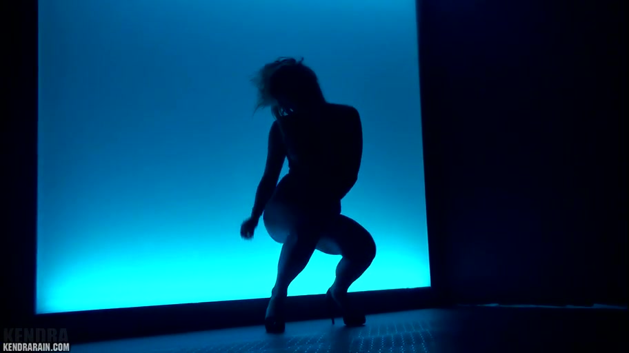Kendra Silhouette Video