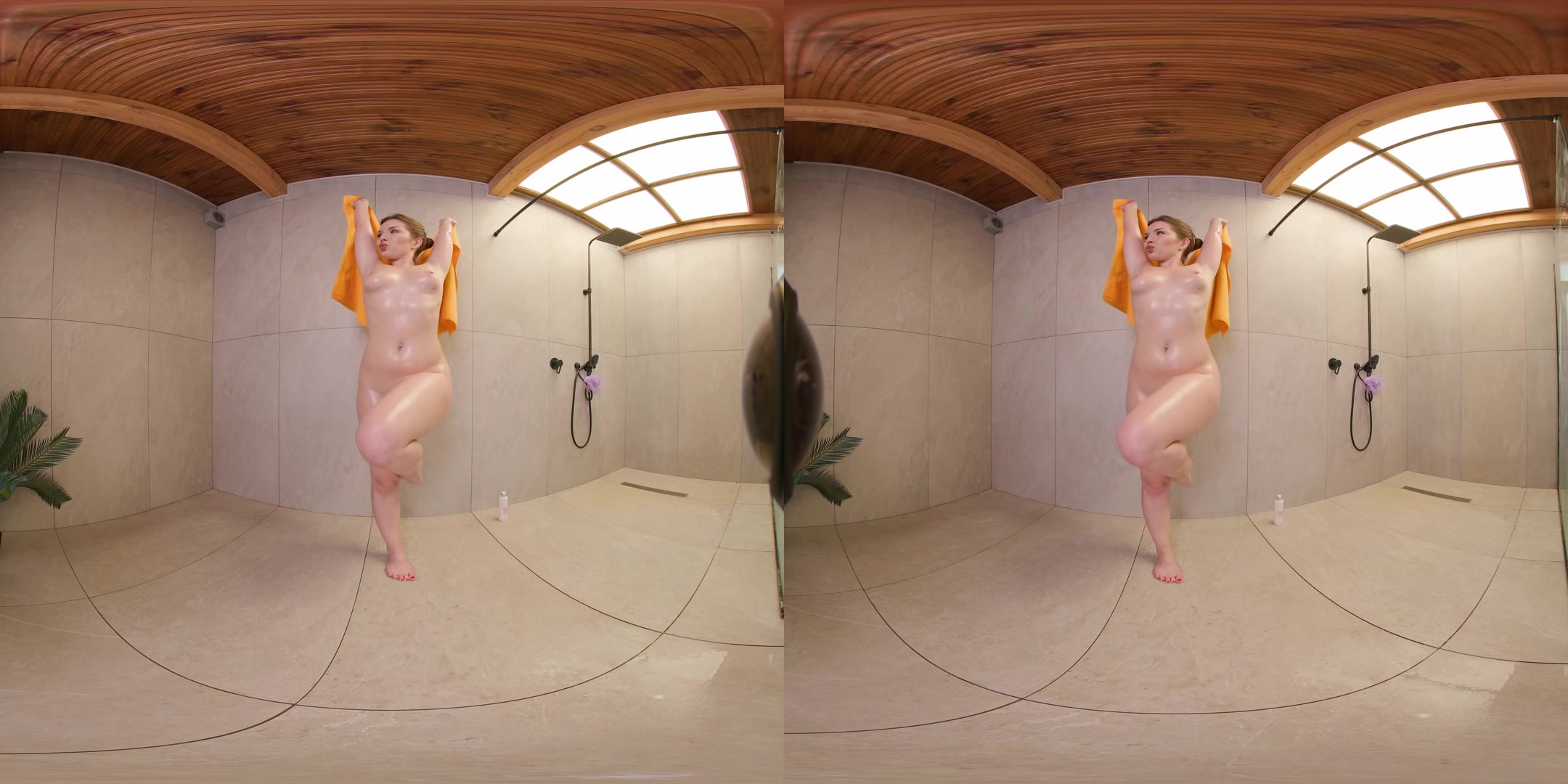 Olena's Shower Adventures - Vrsun