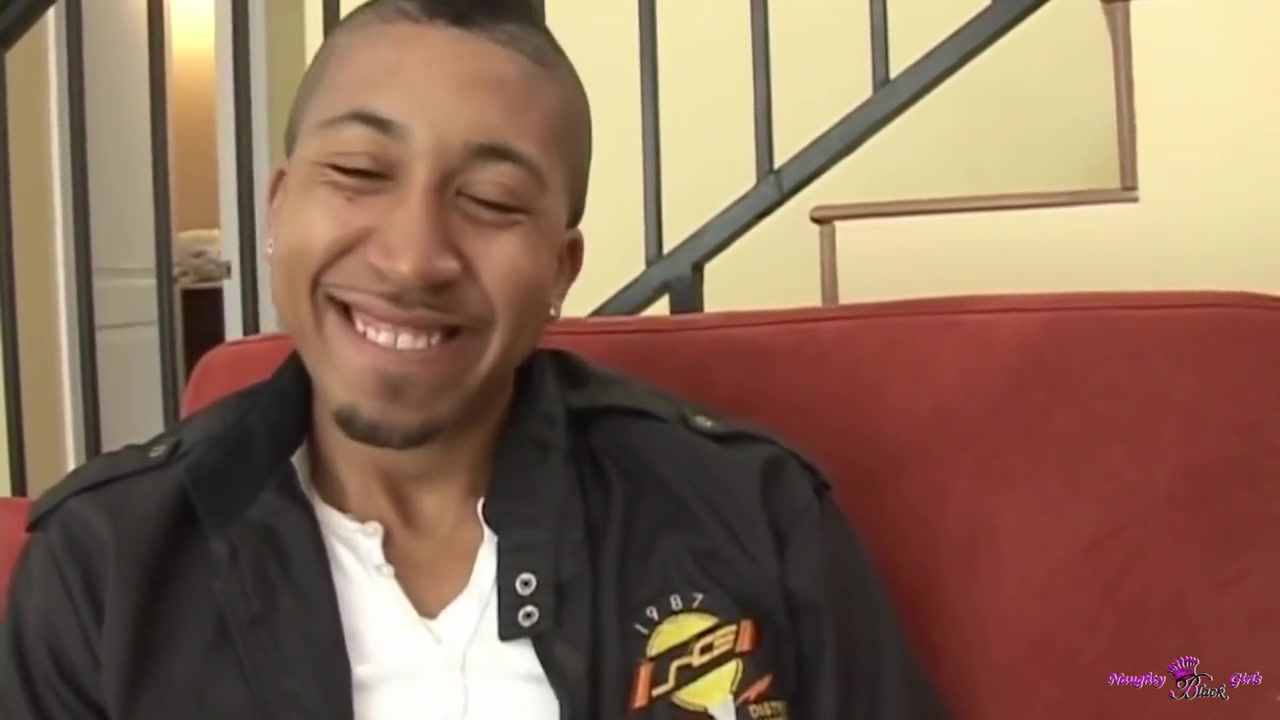 This Guy Is Very Lucky Because He Gets O Fuck This Totally Arousing Black Ass