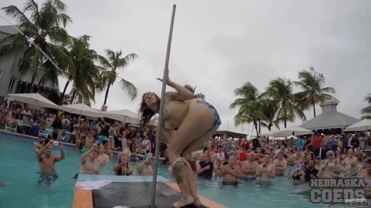 Dantes Wet Tshirt Competition At Fantasy Fest Key West Florida - NebraskaCoeds