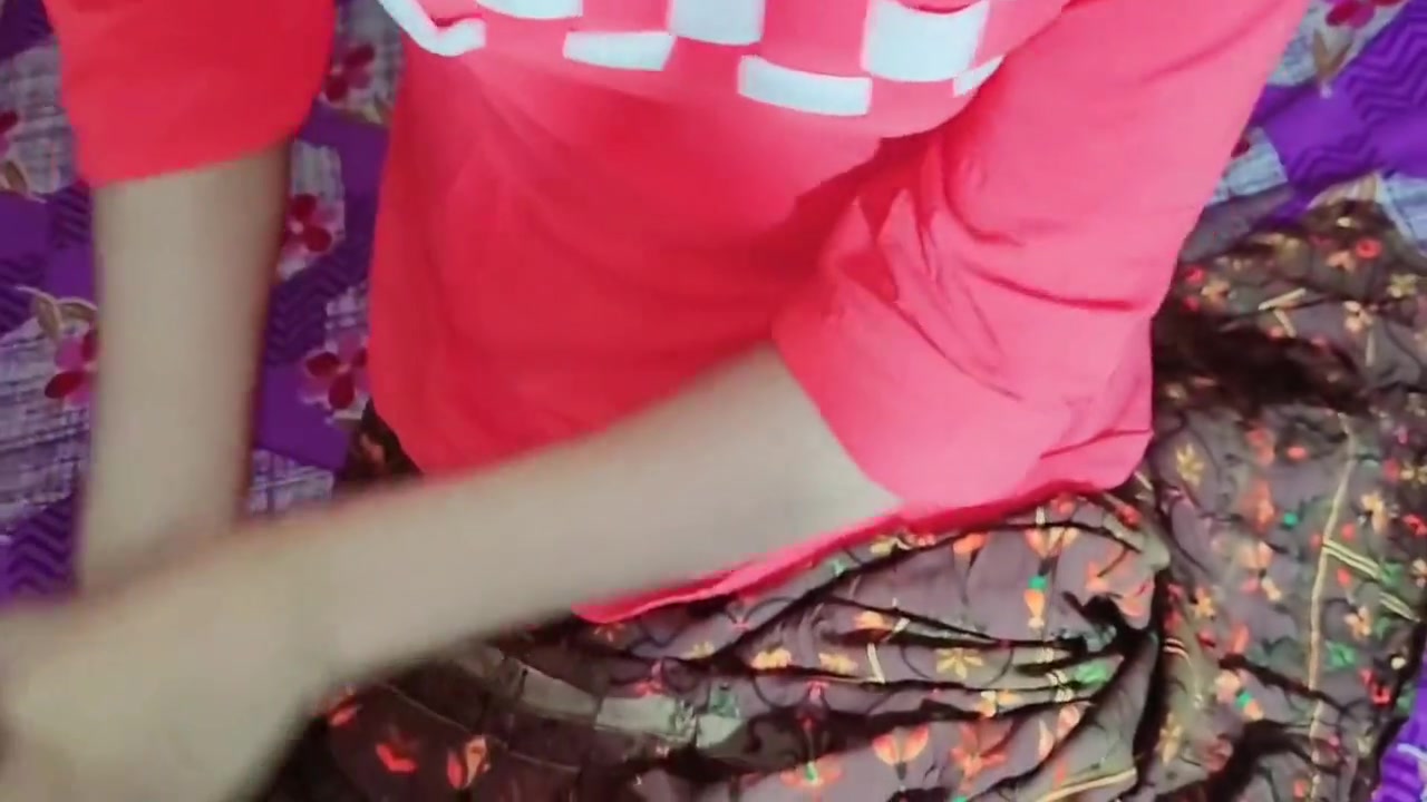 Desi Gawar Ladaki Ko Kuch Nahi Rahata Hai Tabhi Uske Gav Ke Ladake Ne Chod Diya - Pat A