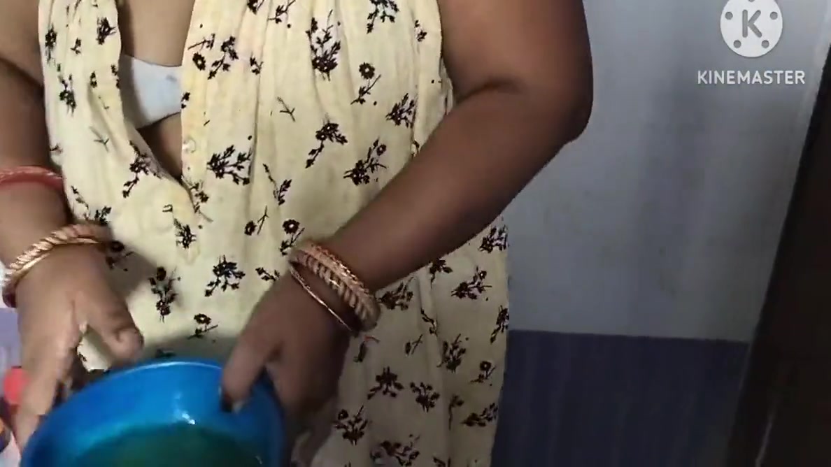 Payal Taking Shower In Her Birthroom In Nude Situations.veri Big Ass