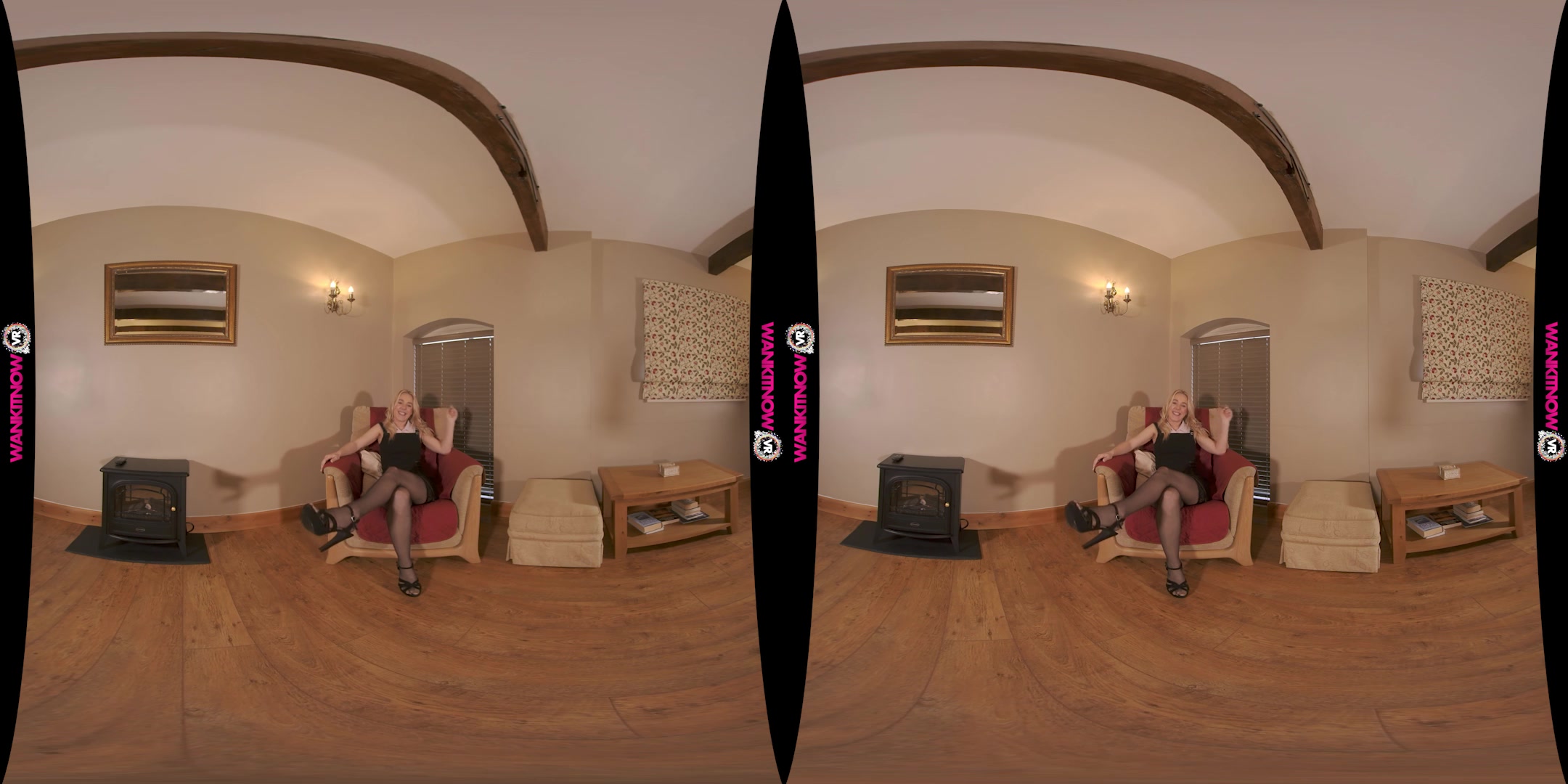 Wank Whilst Waiting featuring Amy W - WankitNowVR
