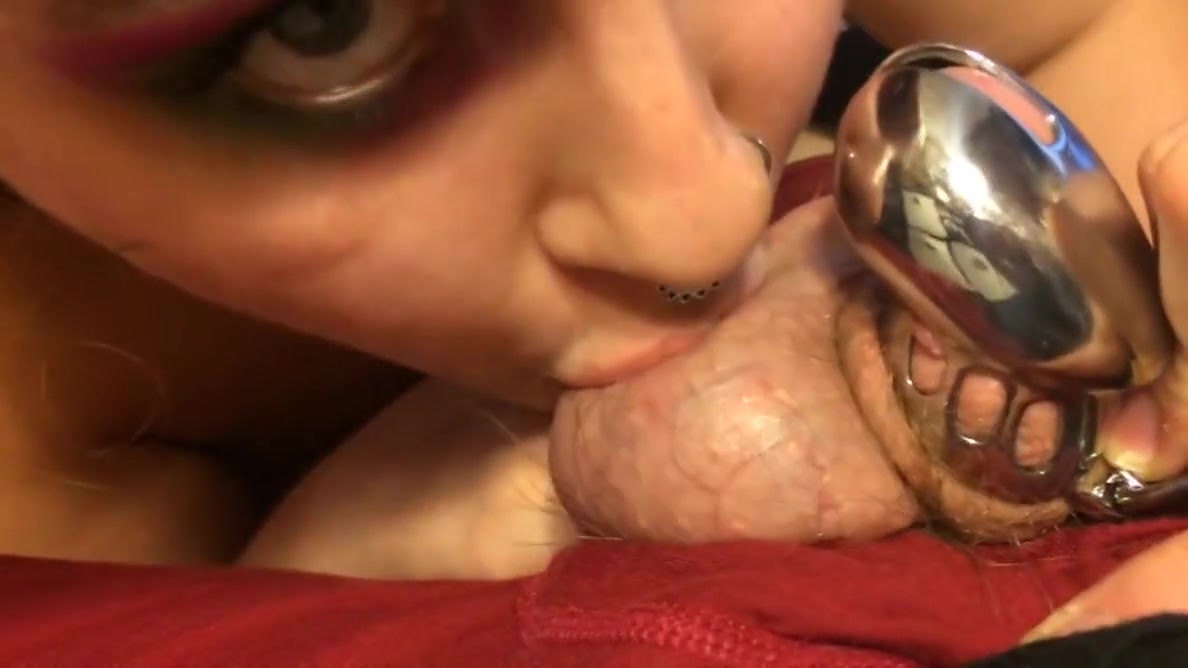 Hotvixenwifey Sucks Chastity Cage, Locked Blowjob Cuckold