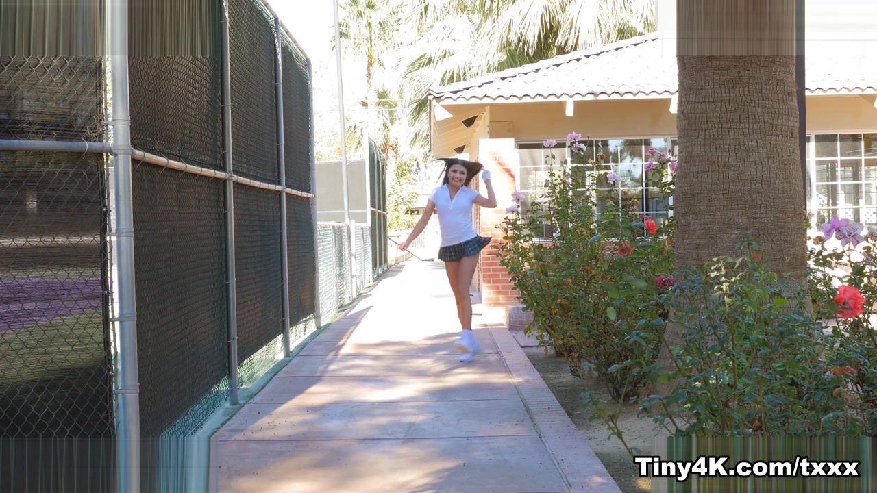 Adria Rae in Golf Groupie - Tiny4K