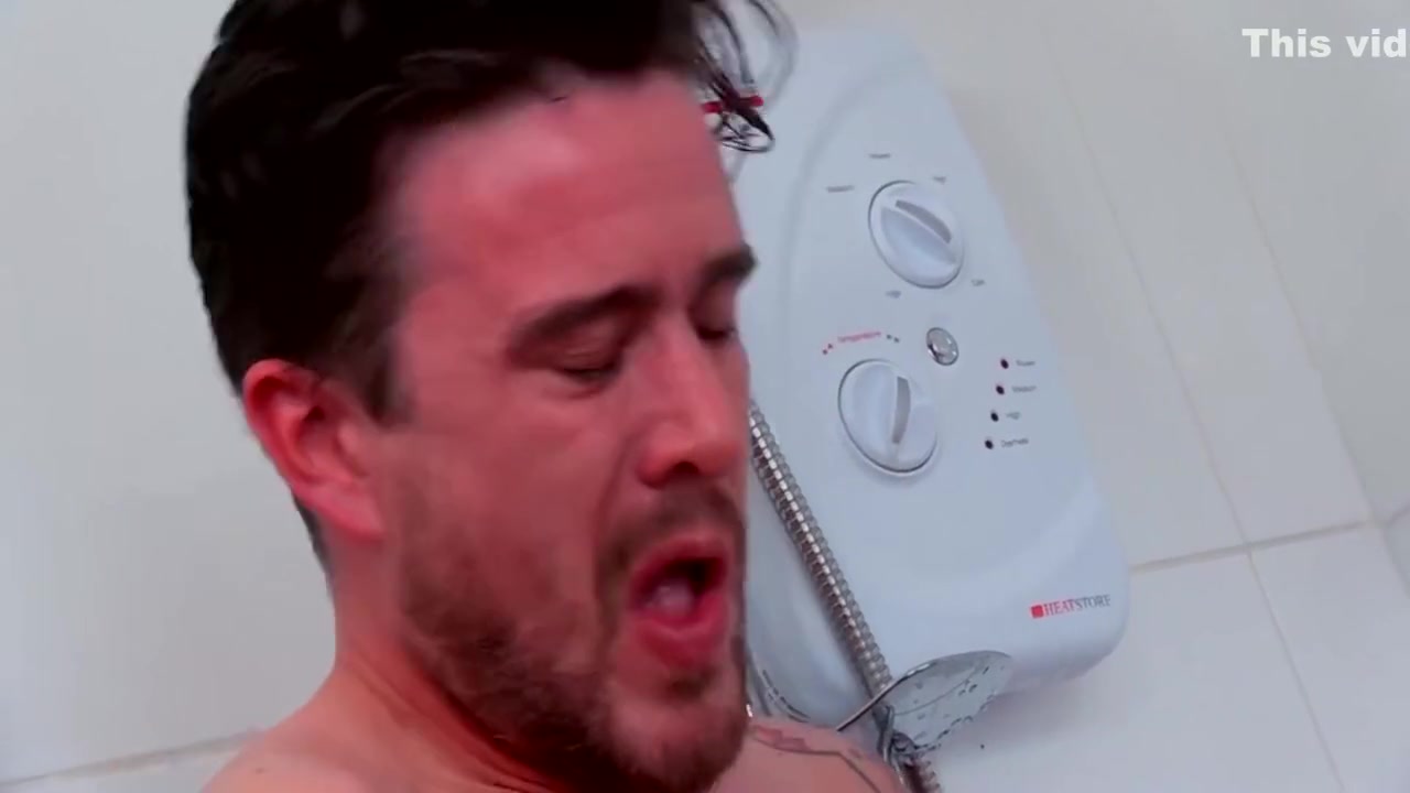 E With Big Tits Fucks Client In Hotel Room - Blonde With Curvy Body Takes It Deep With Britney Angel, Holly Kiss And Chris Rocks