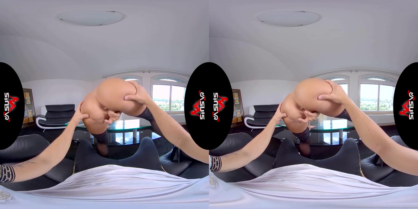 VR porn - Lola Myluv - Lapdance - SinsVR