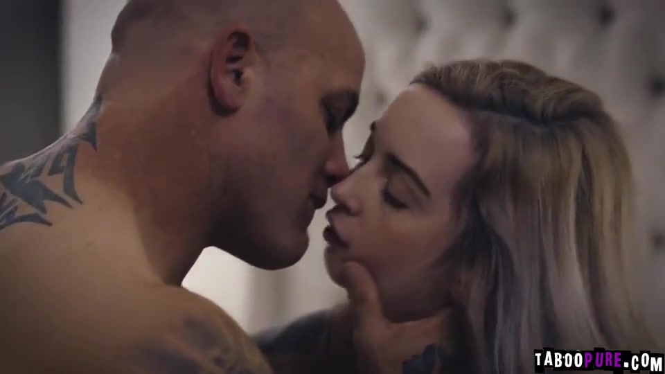 Derrick Pierce, Lexi Lore And Pure Taboo In Derrick Is A Bitter Stepdad Who Will Fulfill His Dark D