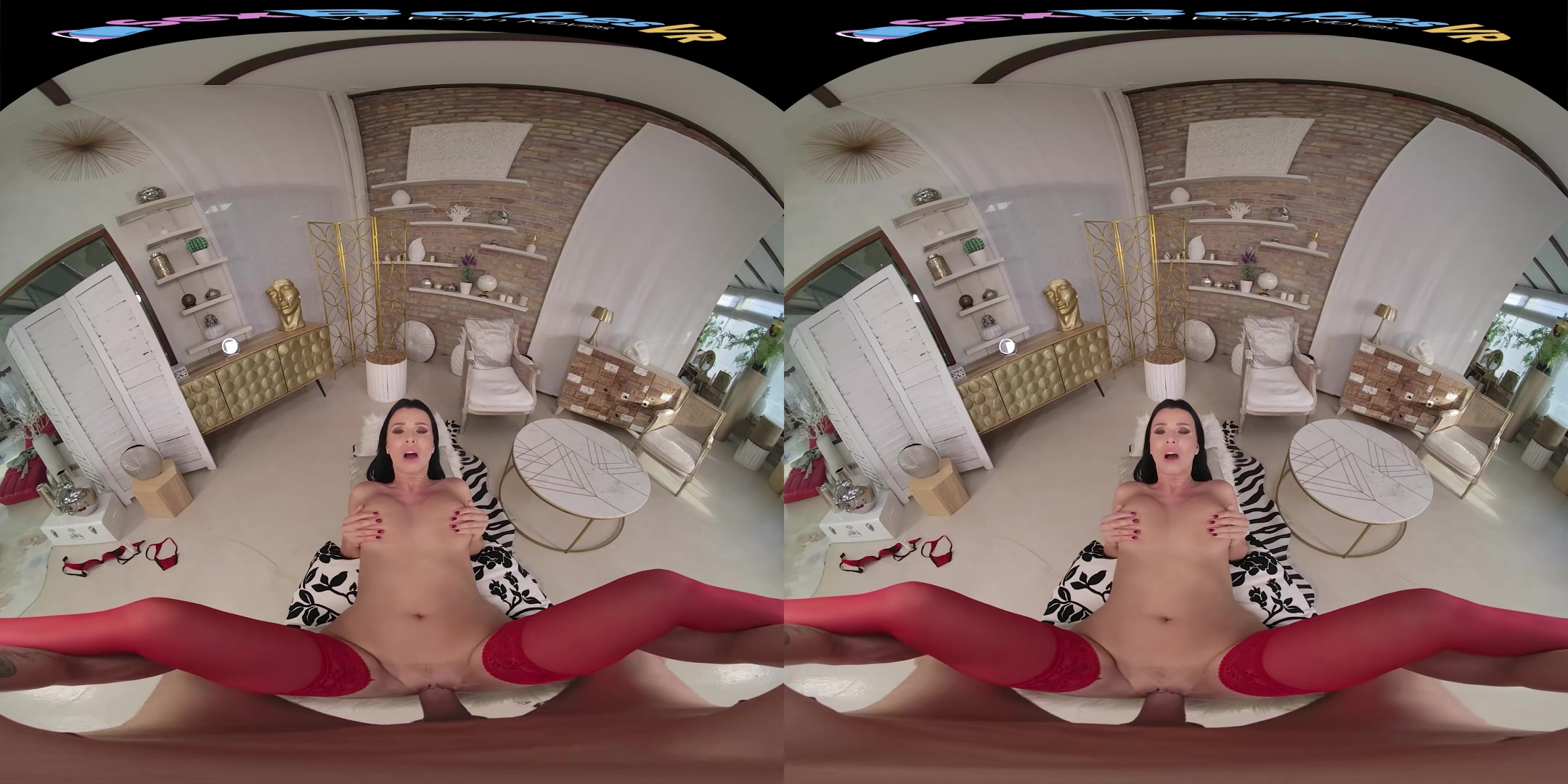 A Very Naughty Xmas - SexBabesVR