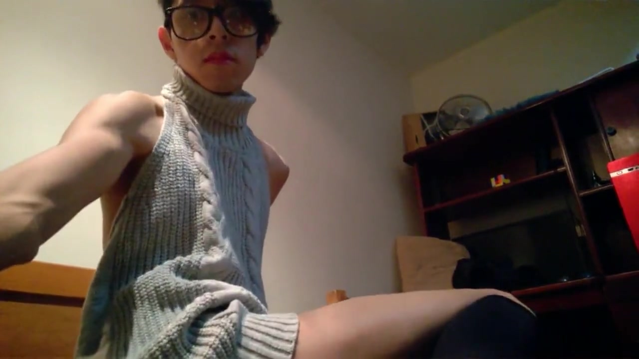 Femboy Se Masturba Por El Ano En Un Virgin Kill
