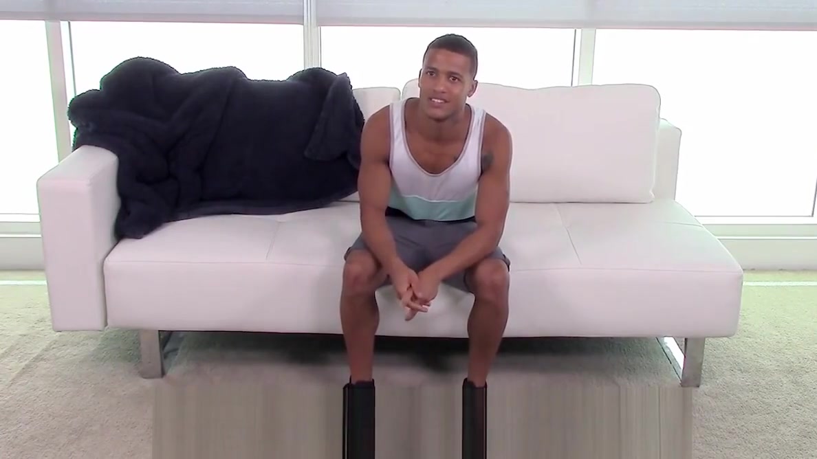 GayCastings Hunk Kevin Blaise fucked by casting agent