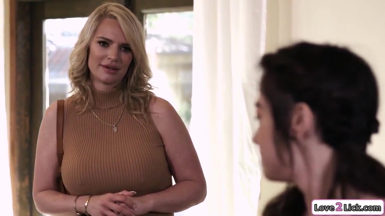 Rachael Cavalli, Big T And Chloe Surreal - Stepmom Asslicks Her Busty Stepdaughter