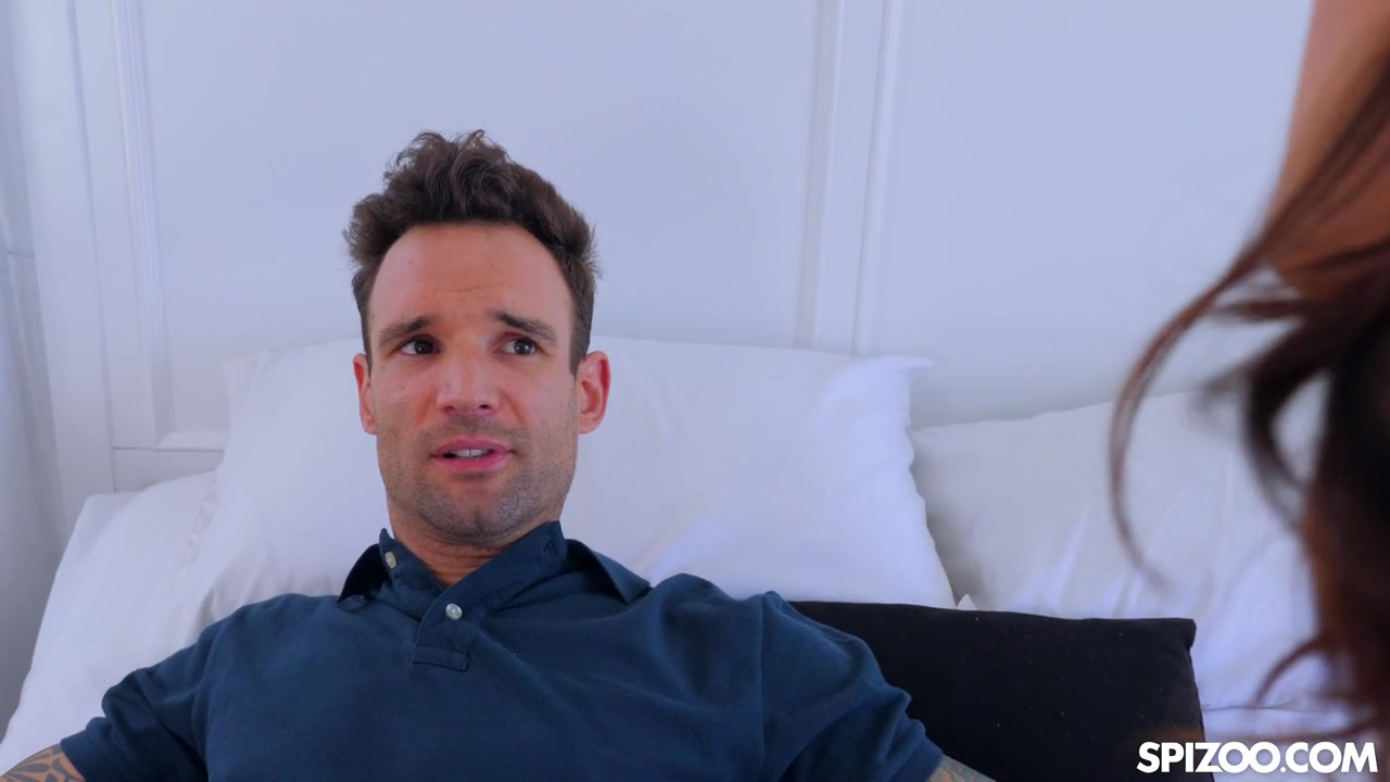 Bella Rolland Rents Rooms 4k - Spizoo