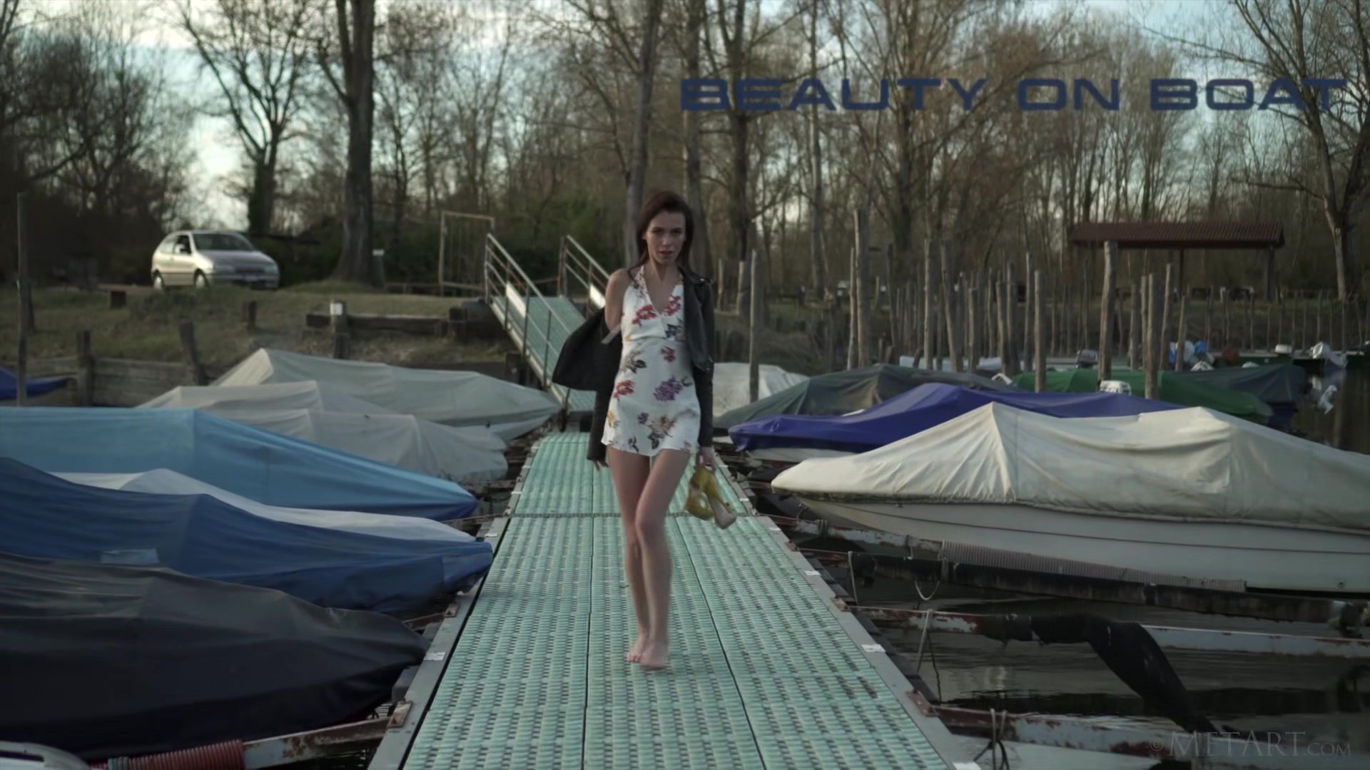 Beauty on Boat - Alice Wonder - Met-Art