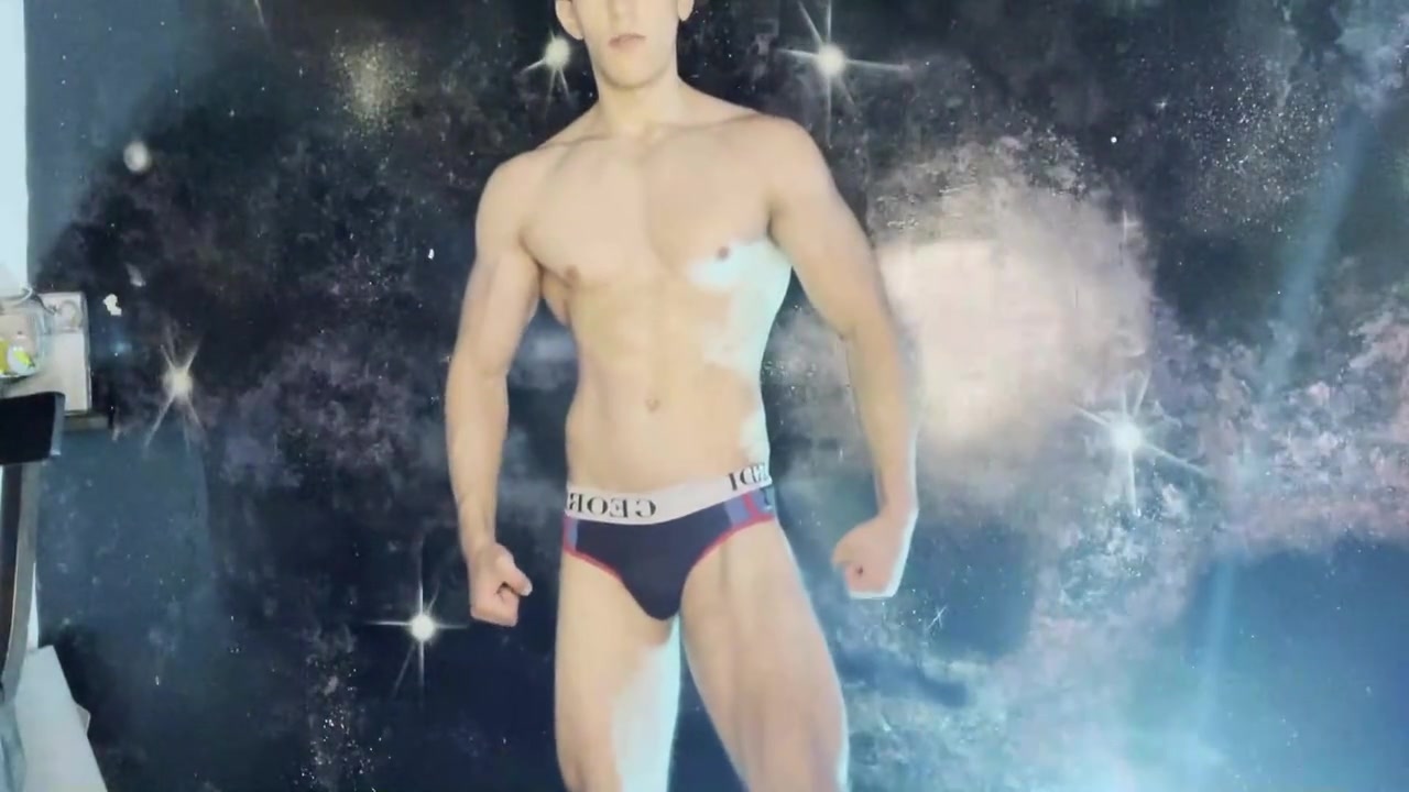 After The Gym I Get Naked To Masturbate