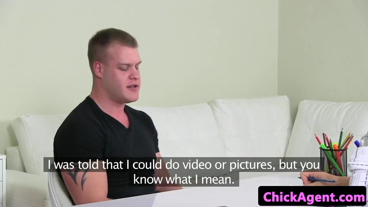 Czech Agent Fucks New Client On Couch