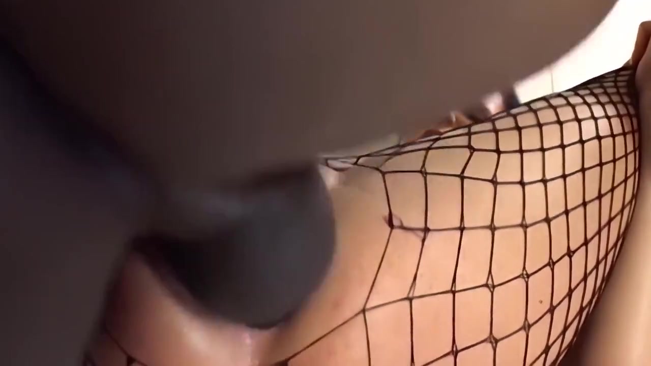 Horny Nurse Gets Anal Fucked Hard By New Patient