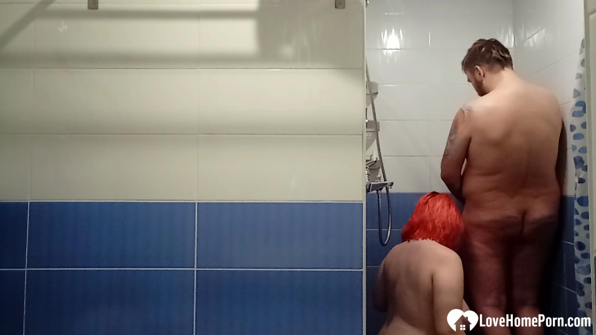 Hot bathroom sex with a thick angel