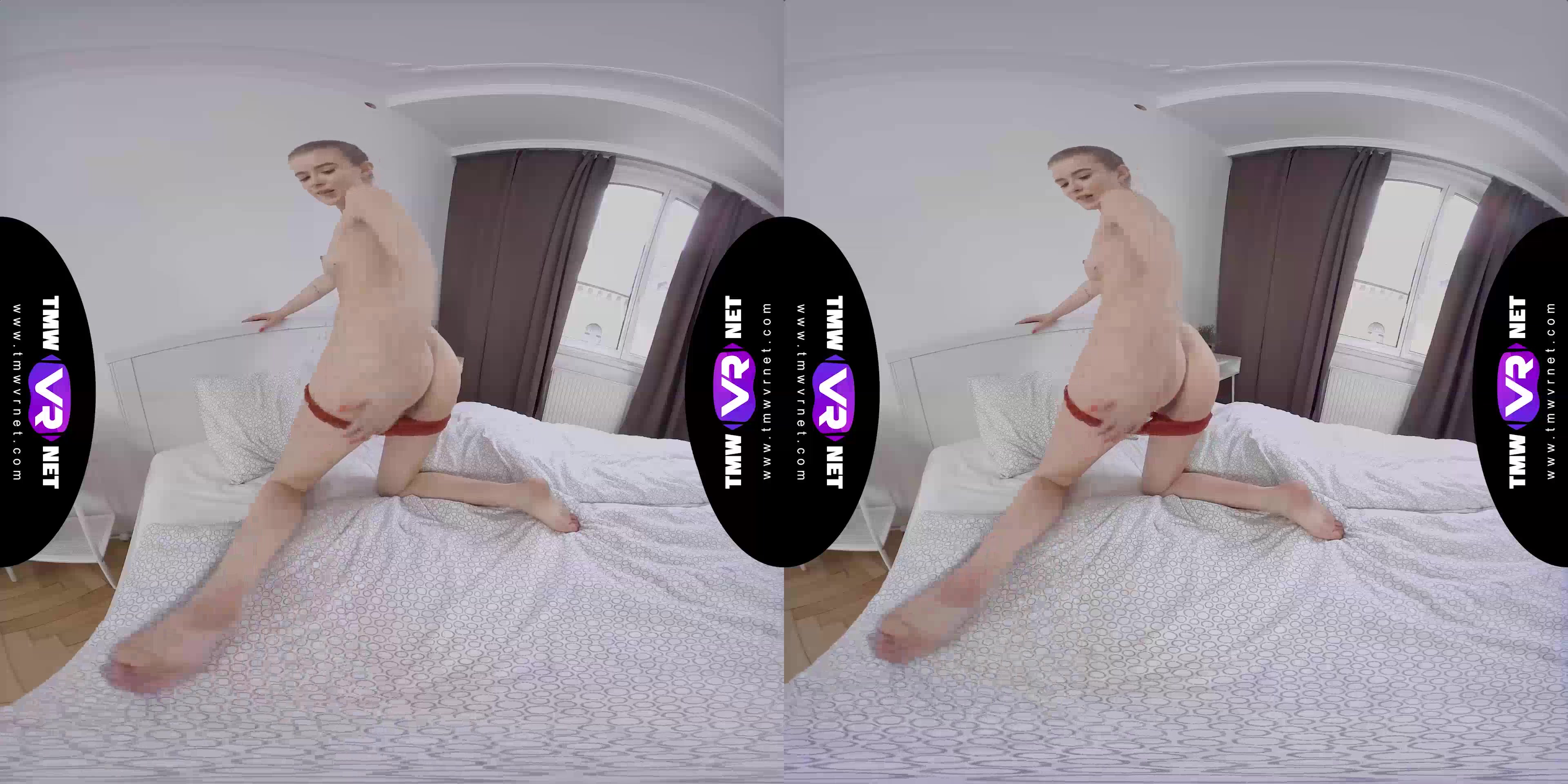 Hottie masturbates in a new outfit