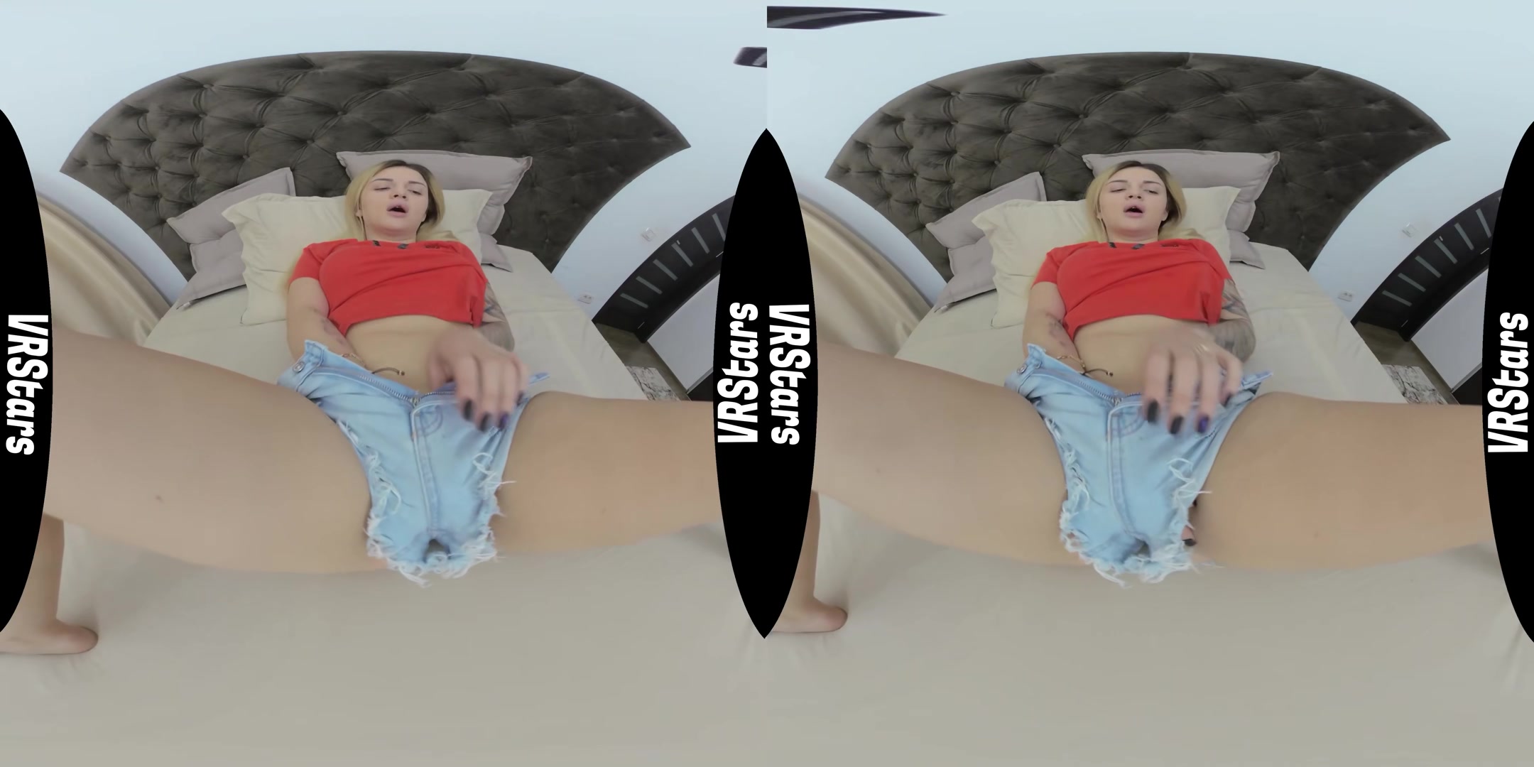 Dripping Wet Pussy Orgasm To Beautiful Squirting - VRStars