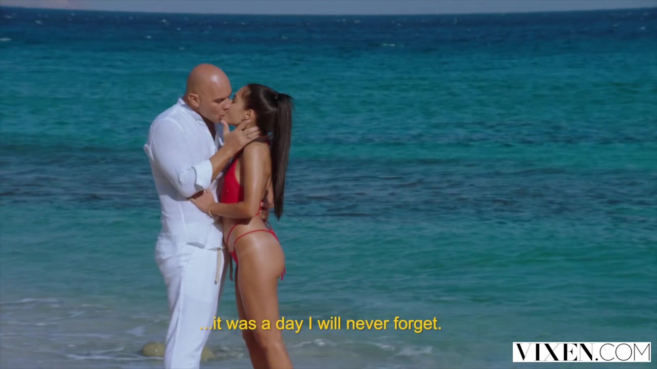 VIXEN Latina Sugar Baby Satisfies Her Step daddy On Vacation