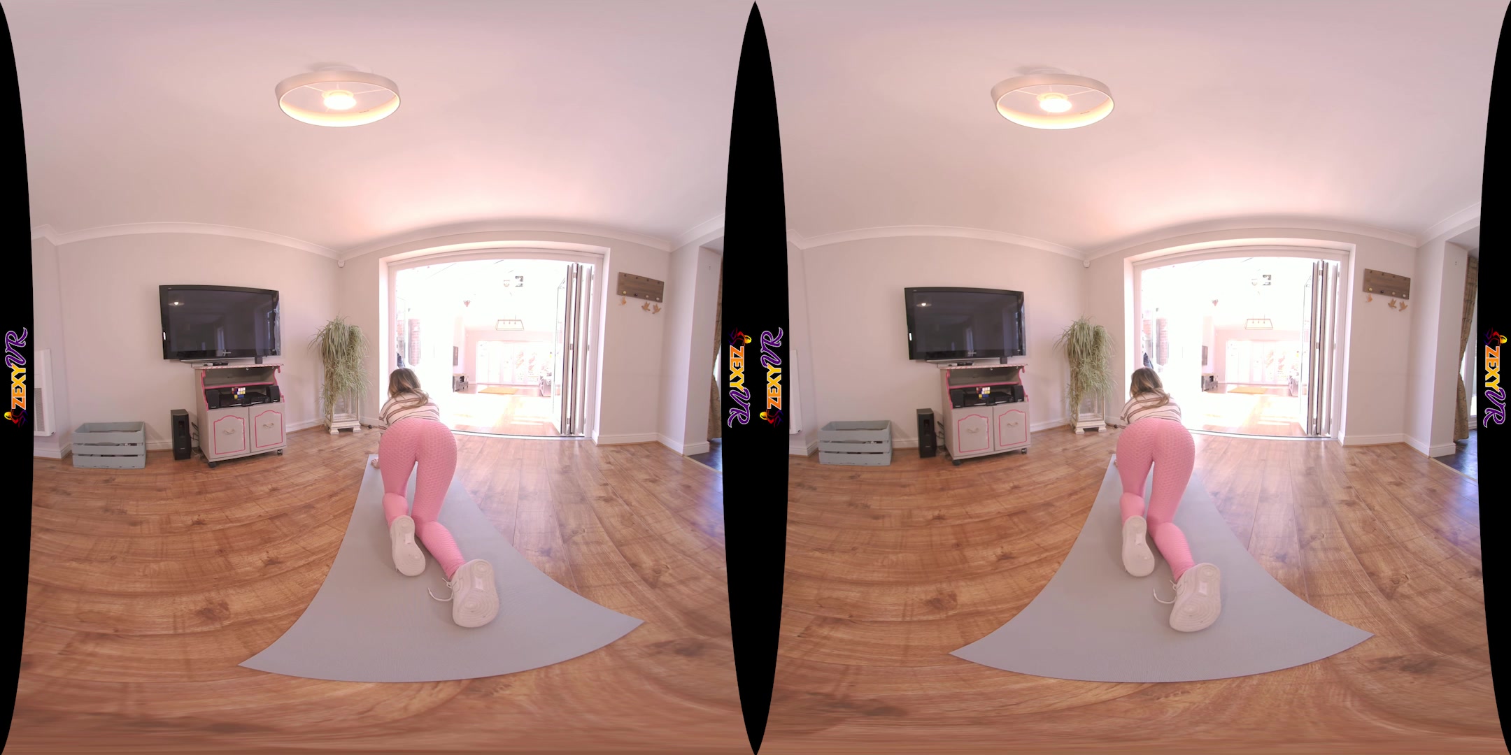 Working Up A Sweat featuring Louise K - ZexyVR