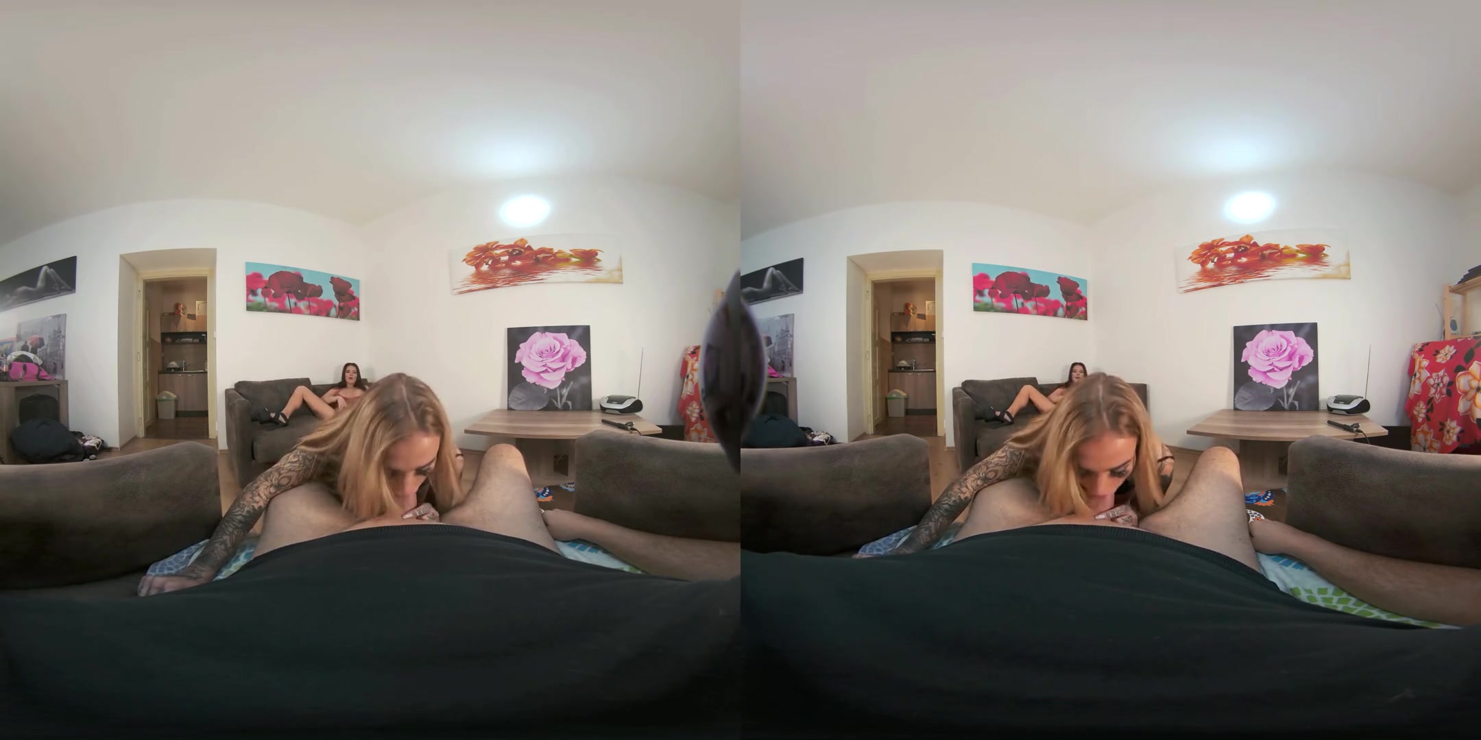 Barbie Esm and Daisy Lee: The Red and the Black - Amazing MFF Threesome Blowjob with Two Pornstars