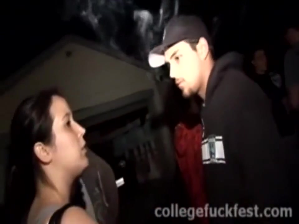 Pussy Fucked College Babe Is Grinded Hard