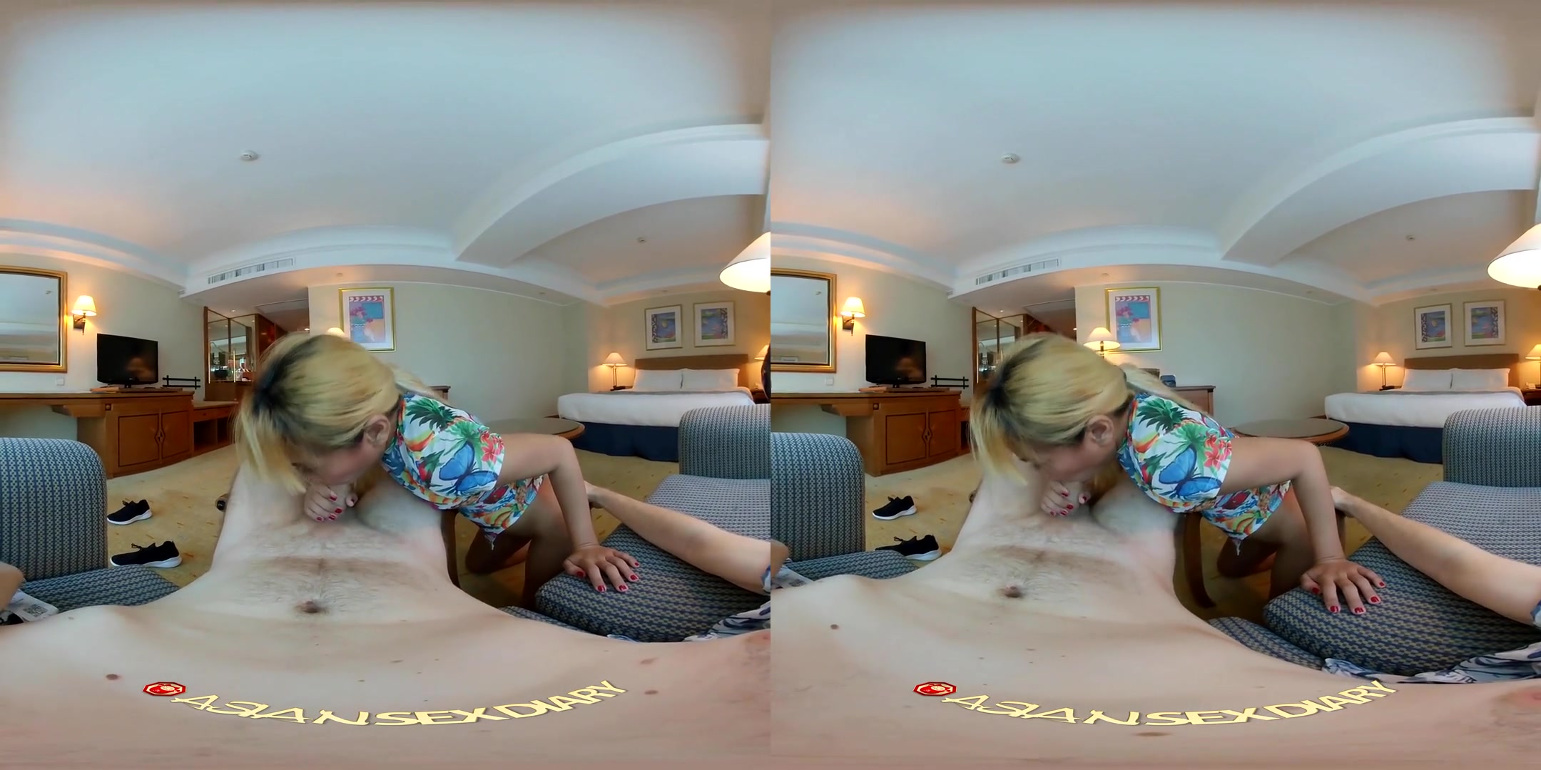 Phillipina Mia in Hong Kong - SexLikeReal