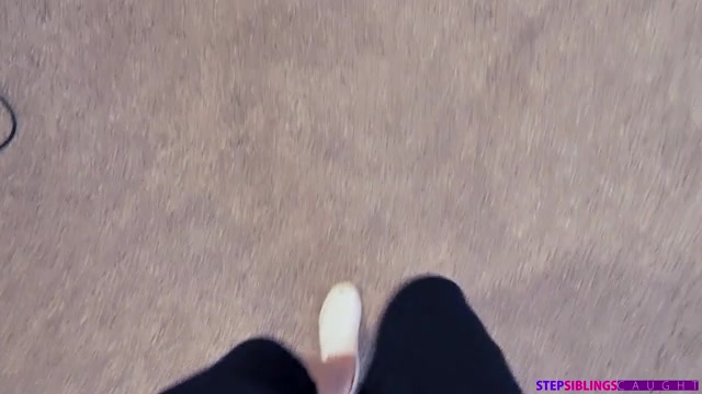 Stepsisters Little Surprise - S24:E7 - Nubiles-Porn