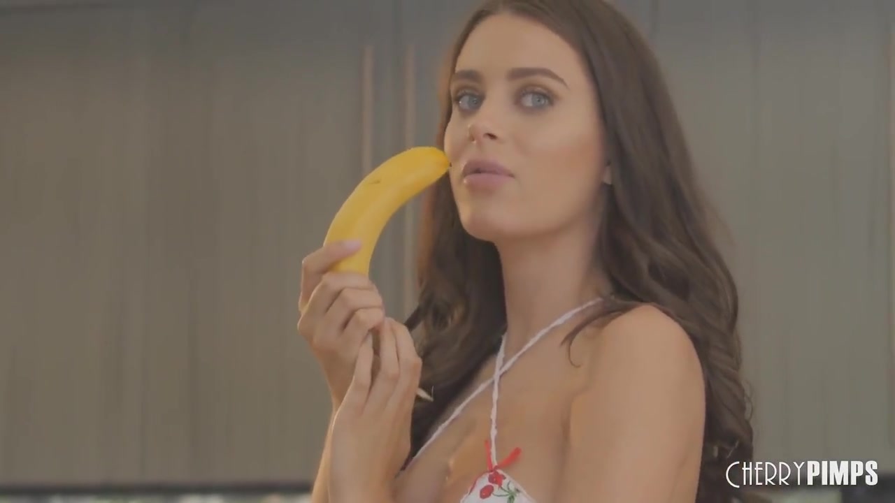 Lana Rhoades - Big Tits Babe Masturbating Joi