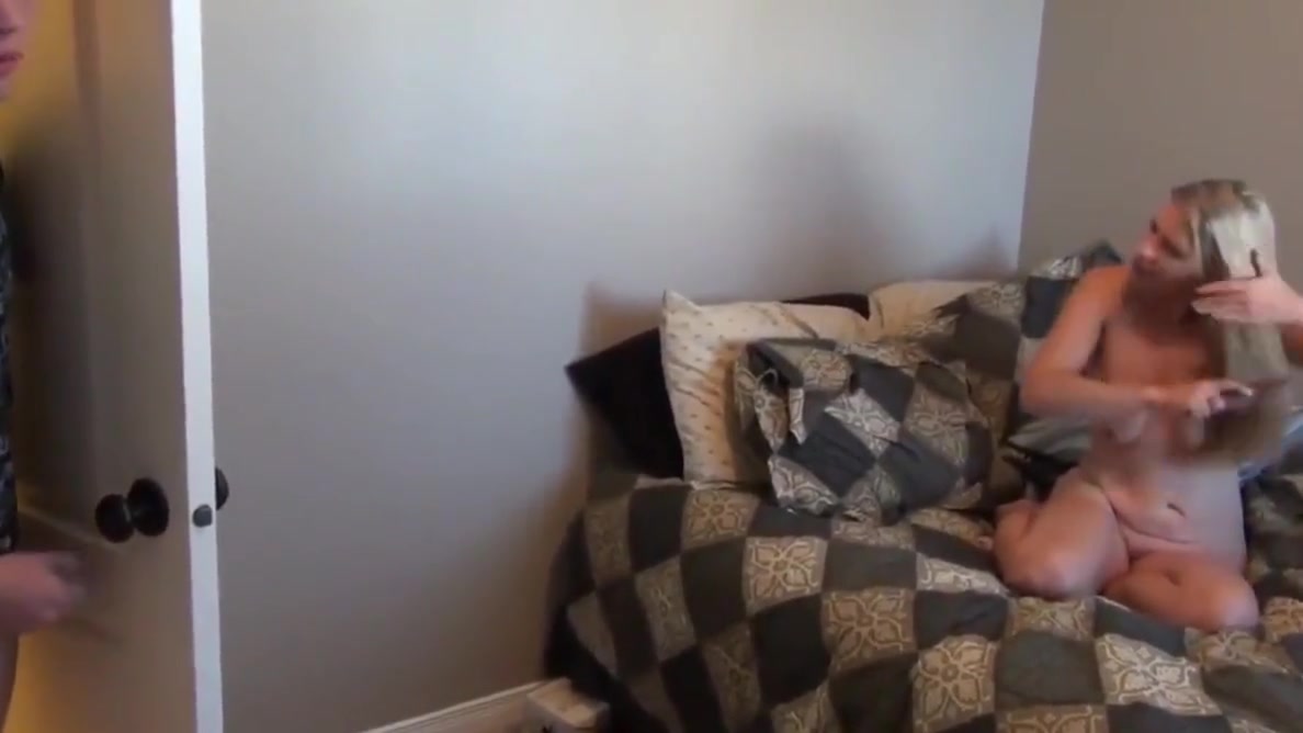 Lucky Young Redhead Boy Spying on His Busty Naughty Roommate
