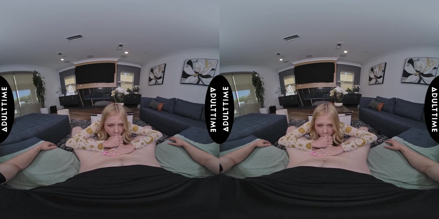 Up Close VR with Coco Lovelock, Scene #01