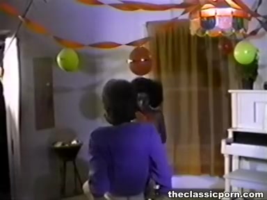 Various sex stuffs in ebony pussy