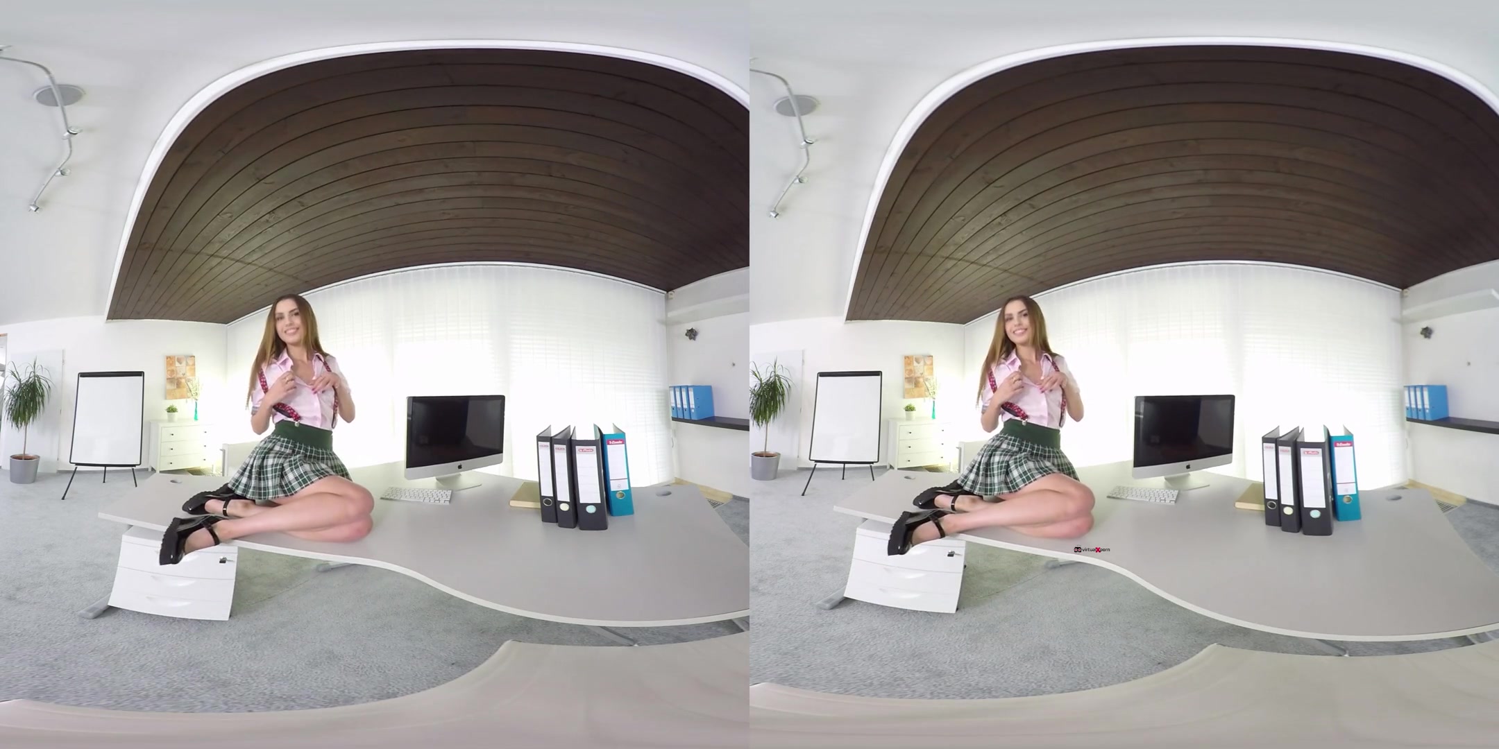 Elle Rose in Naughty - VirtualXPorn